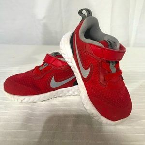 Toddler Nike Revolution 5 Sneakers Sz 7